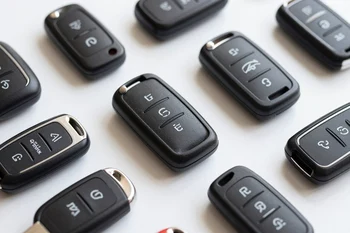 Lost car keys in Phoenix and need immediate replacement service